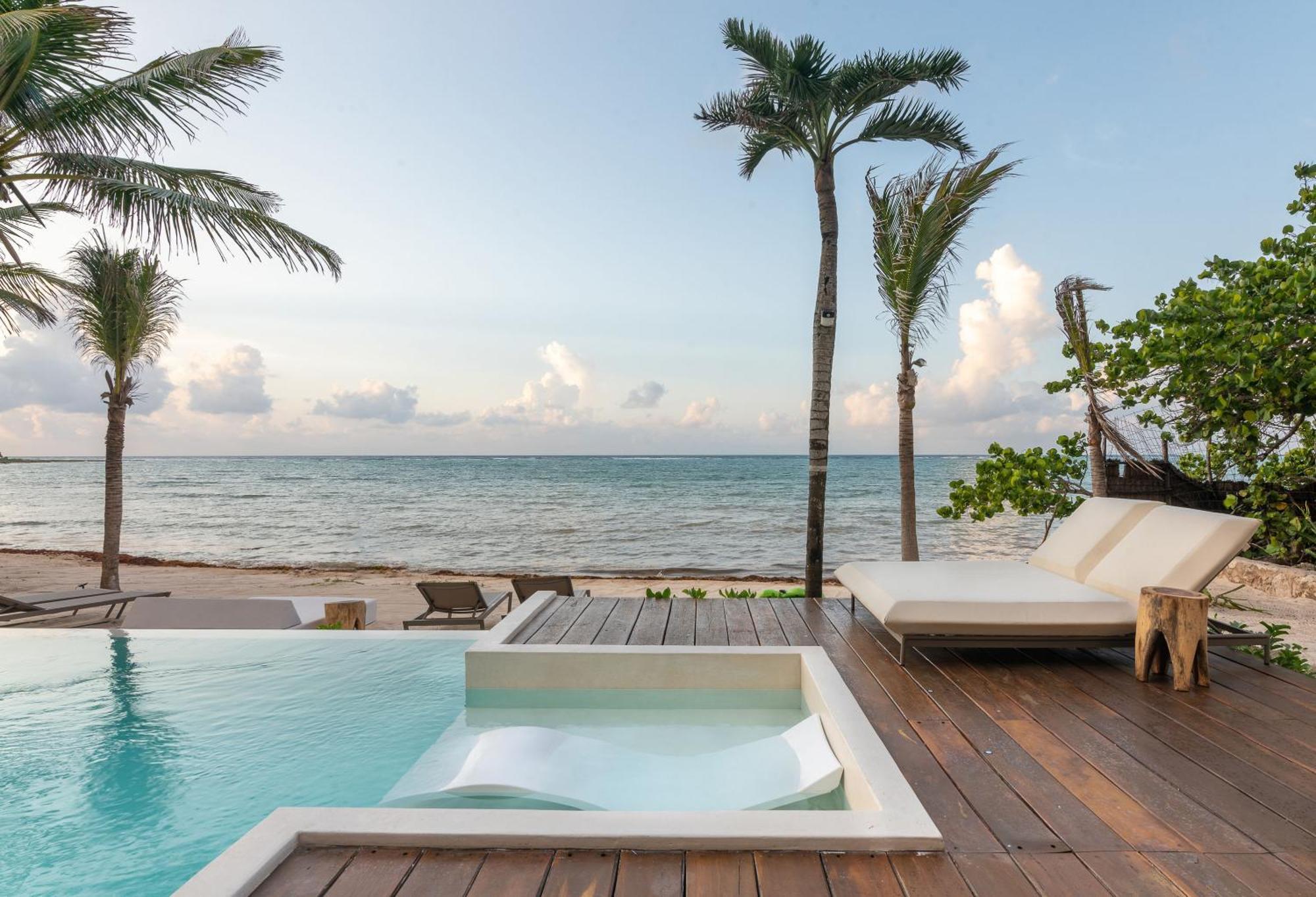 Villa Tulumar Beachfront Luxury Villa- Full Service Exterior photo